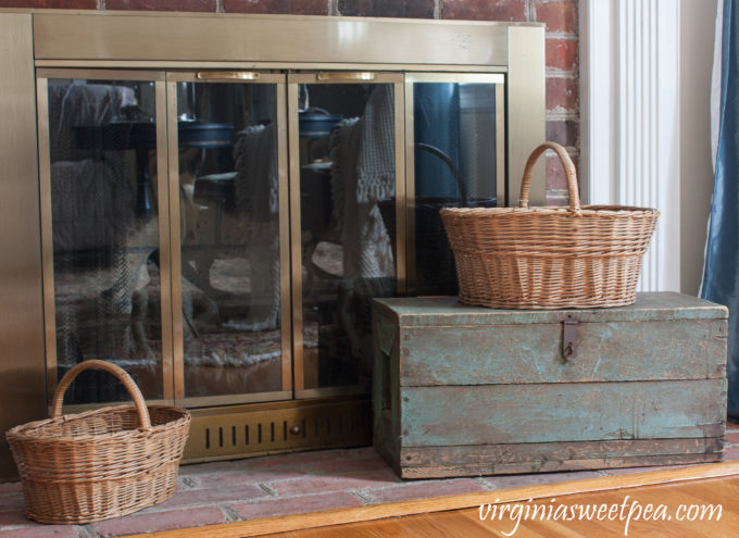 Decorating Ideas Using Vintage Crates and Baskets - Sweet Pea