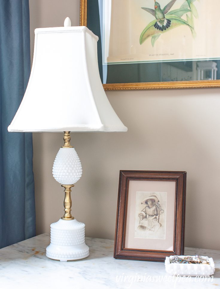 DIY Milk Glass Lamp Makeover - Sweet Pea