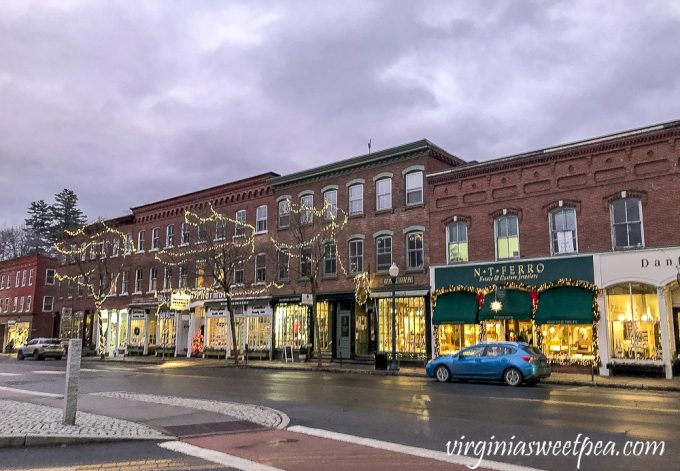 Christmas in Woodstock, Vermont - Part One - Sweet Pea