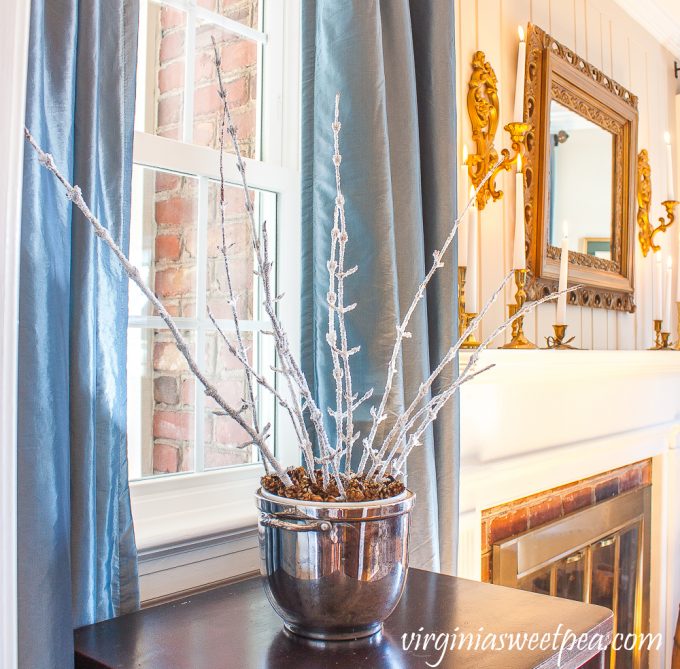 DIY Frosted Branches - Sweet Pea